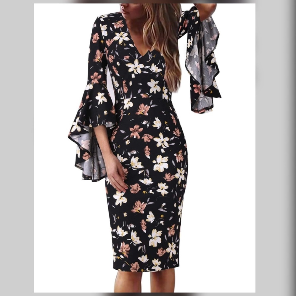 NEW! Vfshow • Floral Bodycon Dress